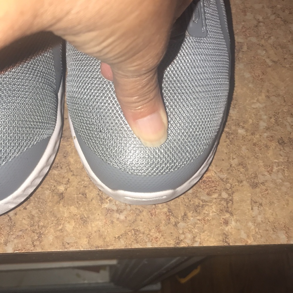 Men’s Reebok Steel-Toed Work Shoes - Picture 3 of 10